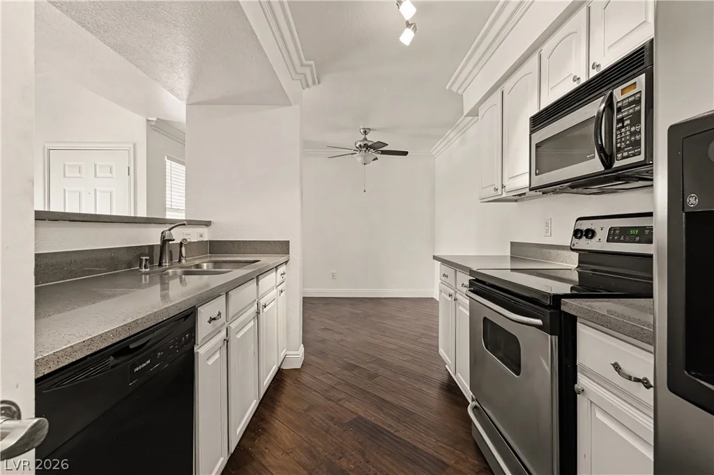 1150 Buffalo, Las Vegas, NV 89128