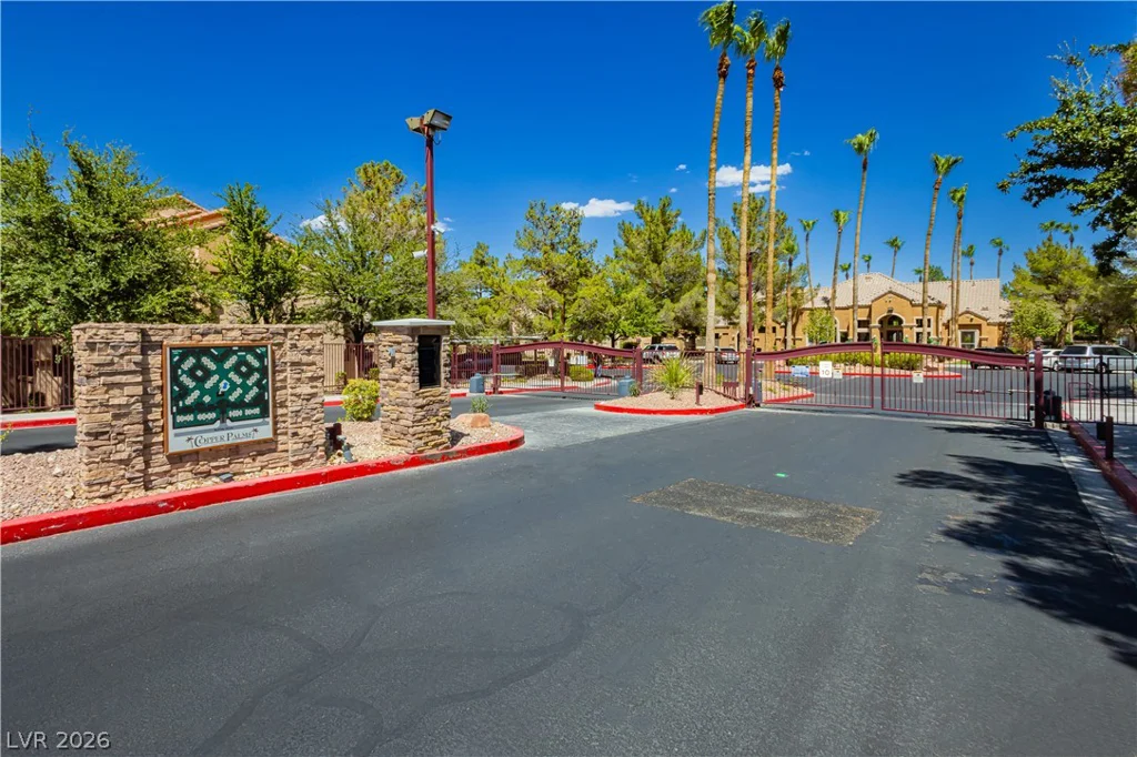 1150 Buffalo, Las Vegas, NV 89128