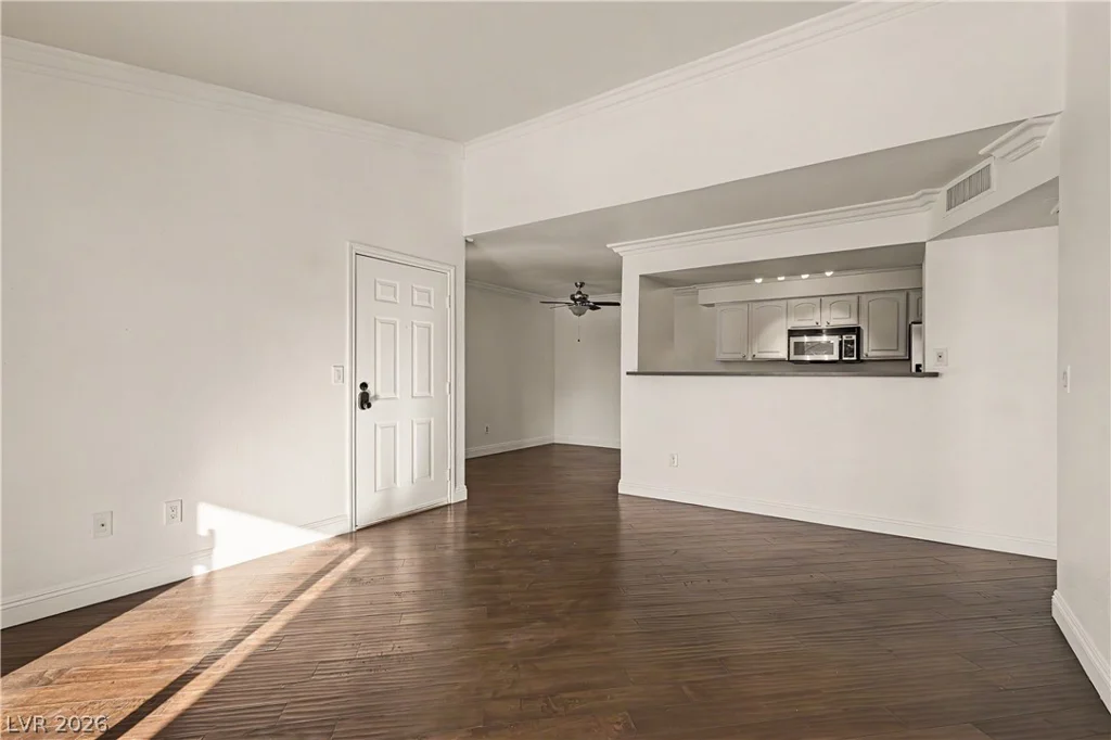 1150 Buffalo, Las Vegas, NV 89128