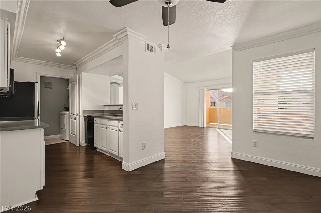 1150 Buffalo, Las Vegas, NV 89128