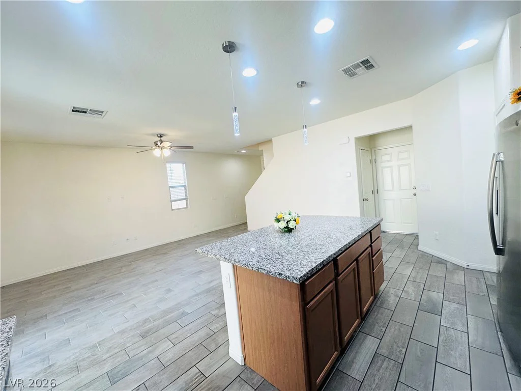 12525 Skylight View, Las Vegas, NV 89138