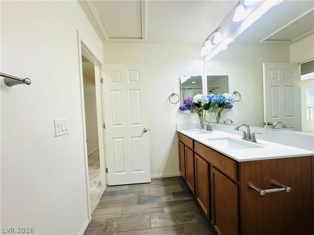 12525 Skylight View, Las Vegas, NV 89138