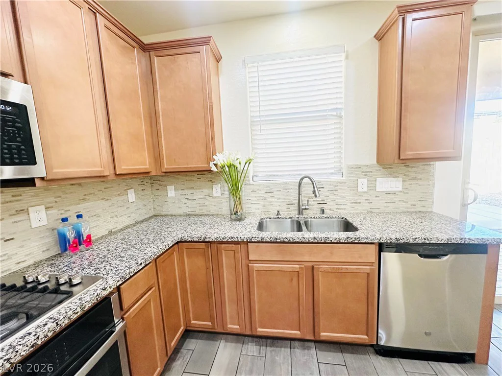 12525 Skylight View, Las Vegas, NV 89138