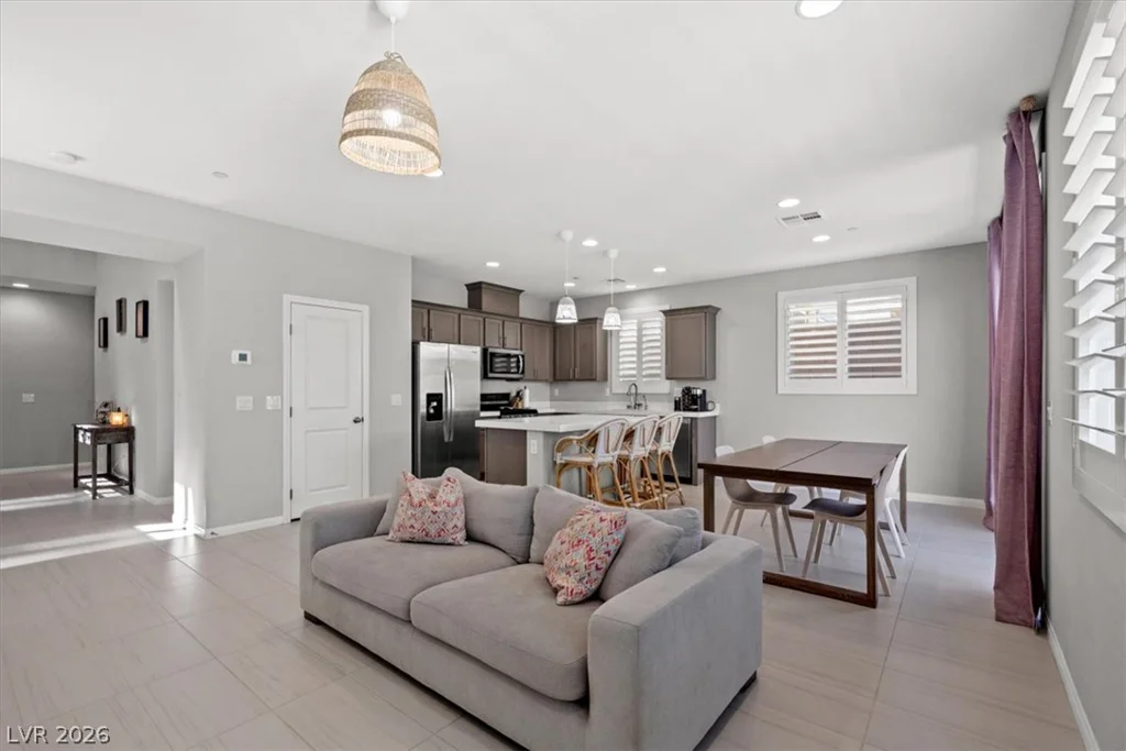 10596 Deibel, Las Vegas, NV 89166