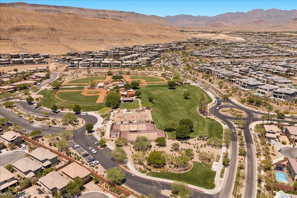 5532 Bristol Grove, Las Vegas, NV 89135
