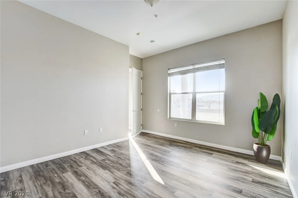32 Serene, Las Vegas, NV 89123