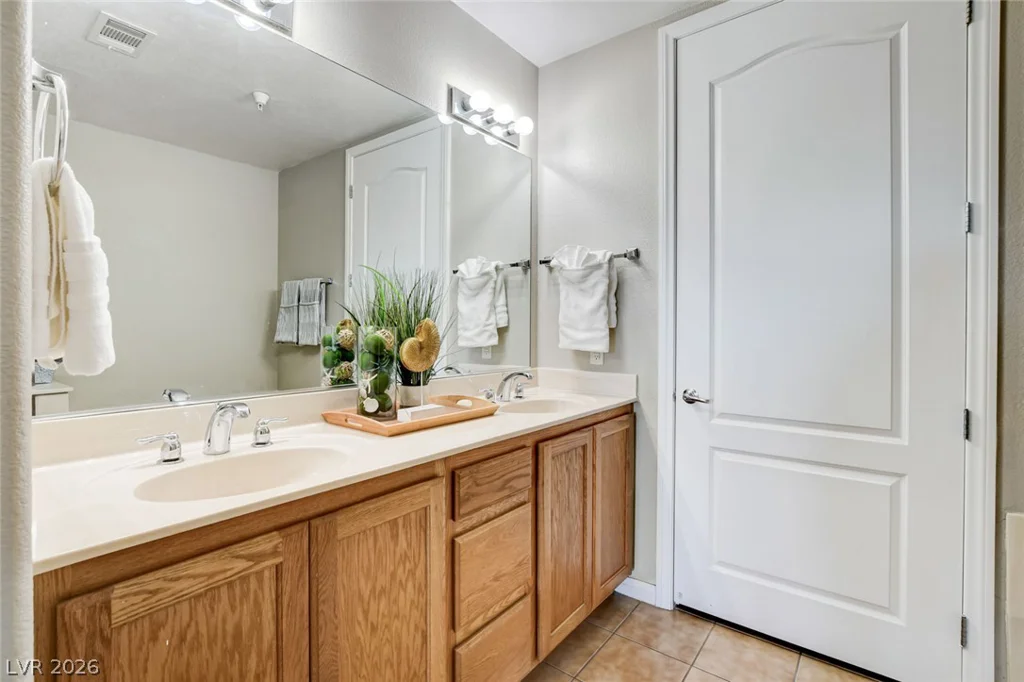 32 Serene, Las Vegas, NV 89123