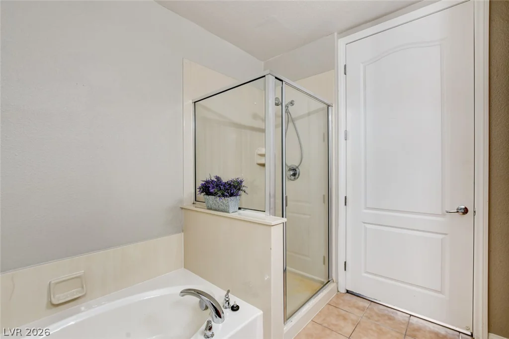 32 Serene, Las Vegas, NV 89123