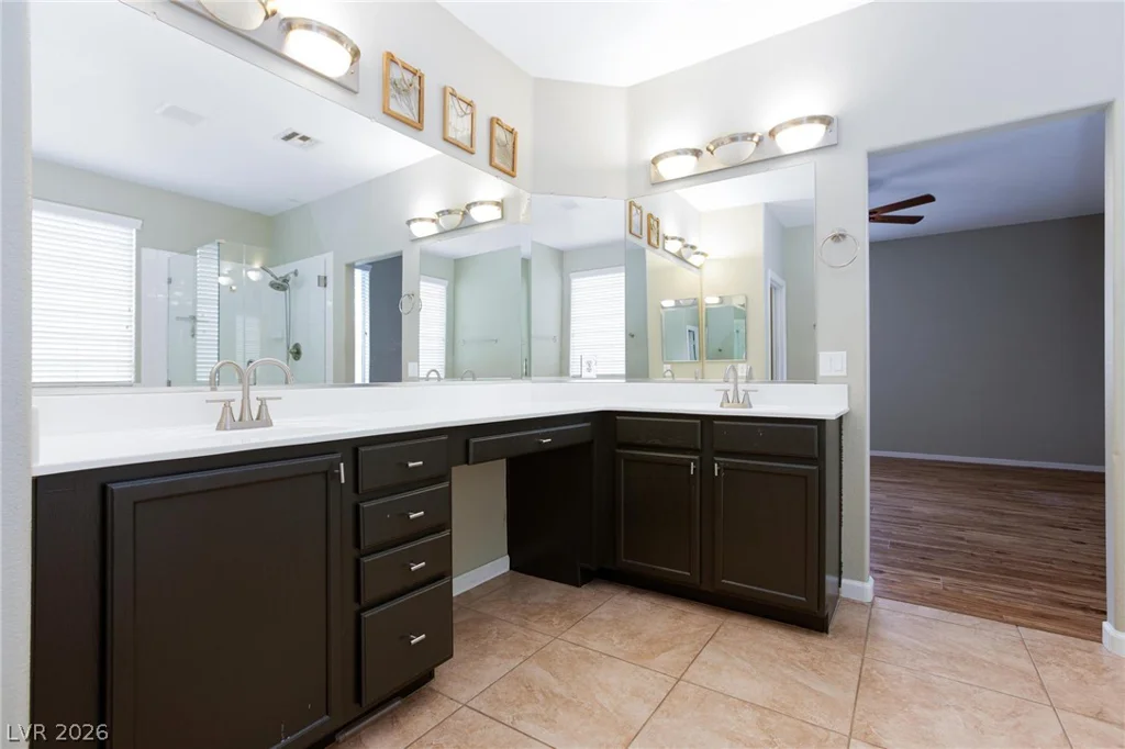 5426 Saint Bernard, Las Vegas, NV 89131
