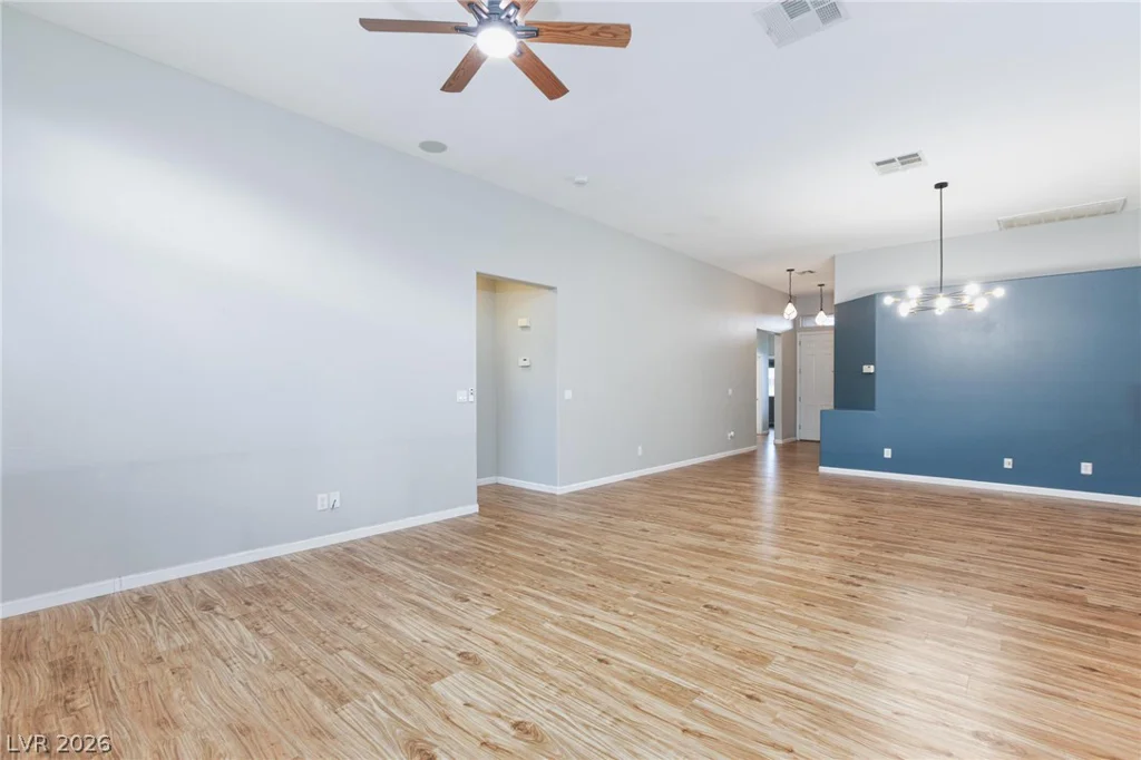 5426 Saint Bernard, Las Vegas, NV 89131