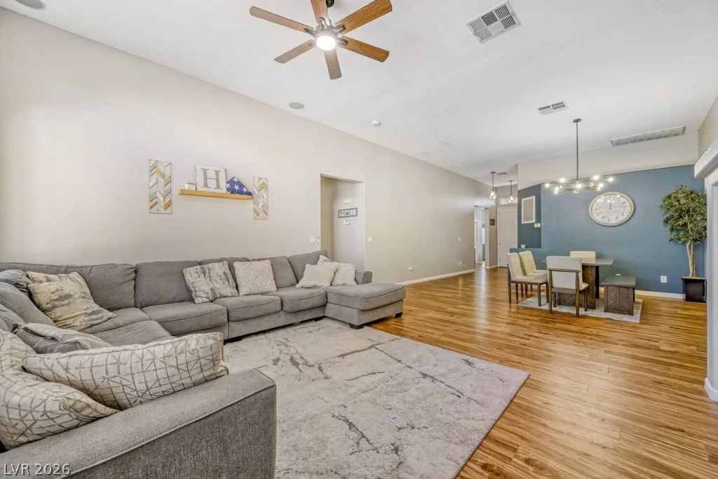 5426 Saint Bernard, Las Vegas, NV 89131
