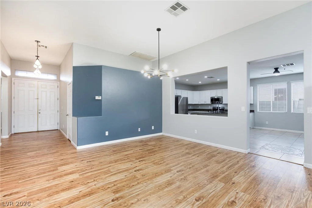 5426 Saint Bernard, Las Vegas, NV 89131