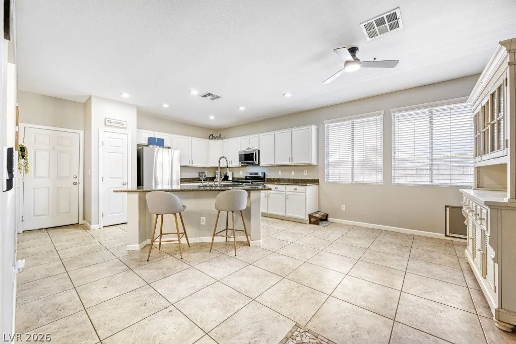 5426 Saint Bernard, Las Vegas, NV 89131