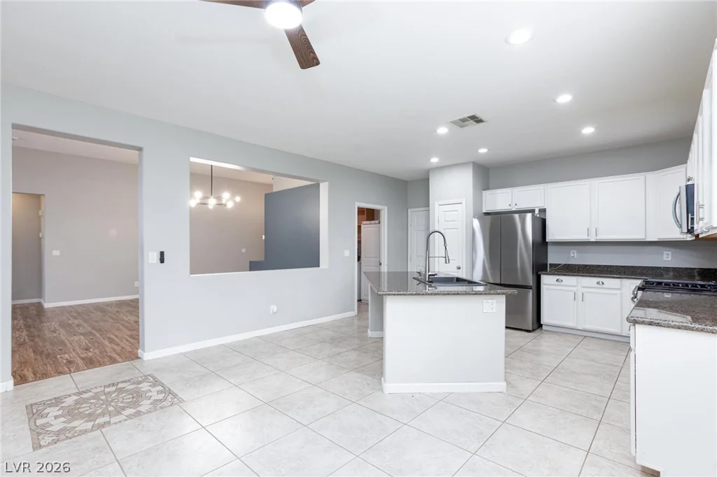 5426 Saint Bernard, Las Vegas, NV 89131