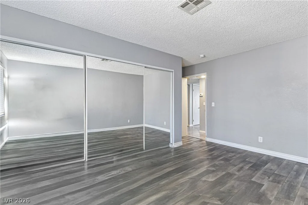 1113 Sulphur Springs, Las Vegas, NV 89128