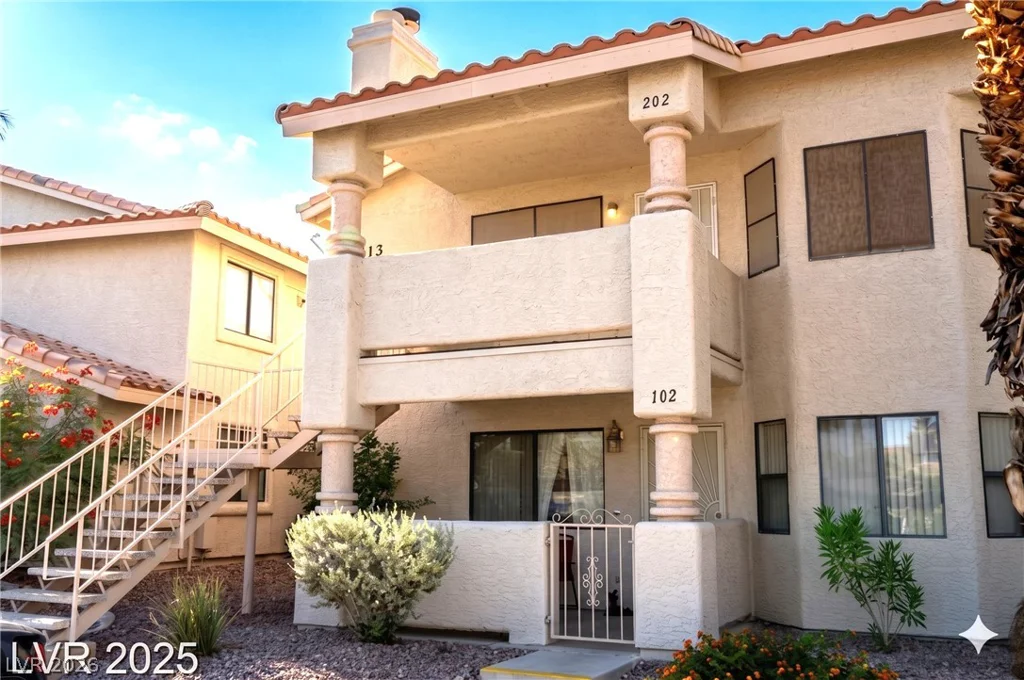 1113 Sulphur Springs, Las Vegas, NV 89128