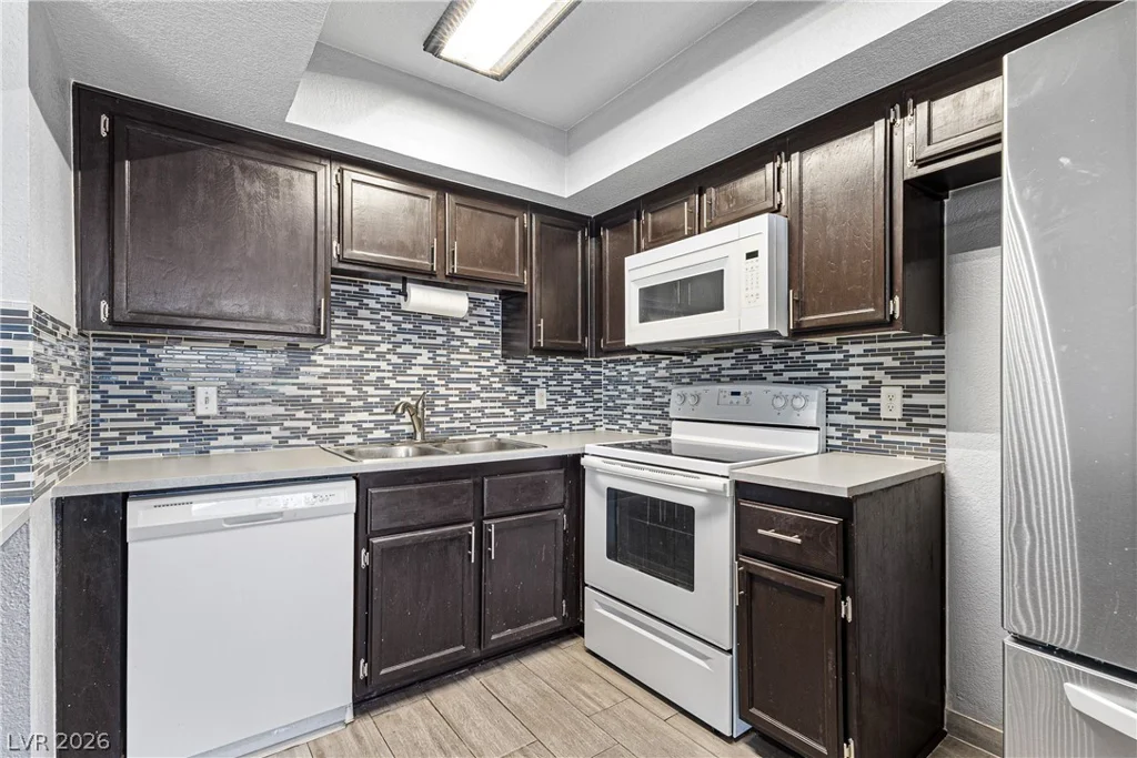 1113 Sulphur Springs, Las Vegas, NV 89128