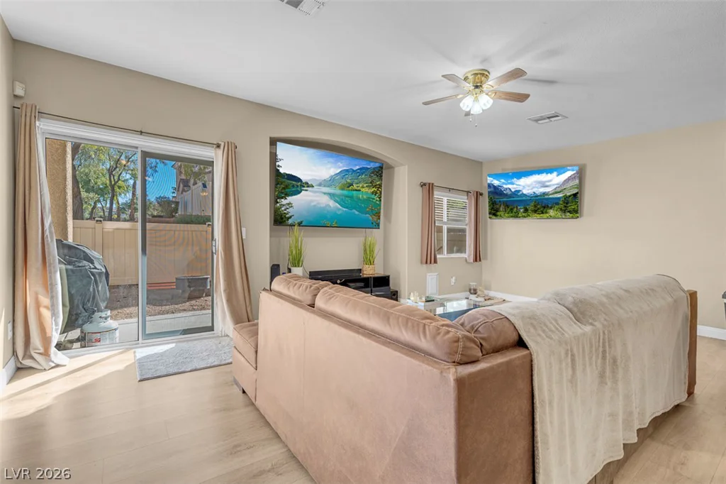 1080 Slate Crossing, Henderson, NV 89002