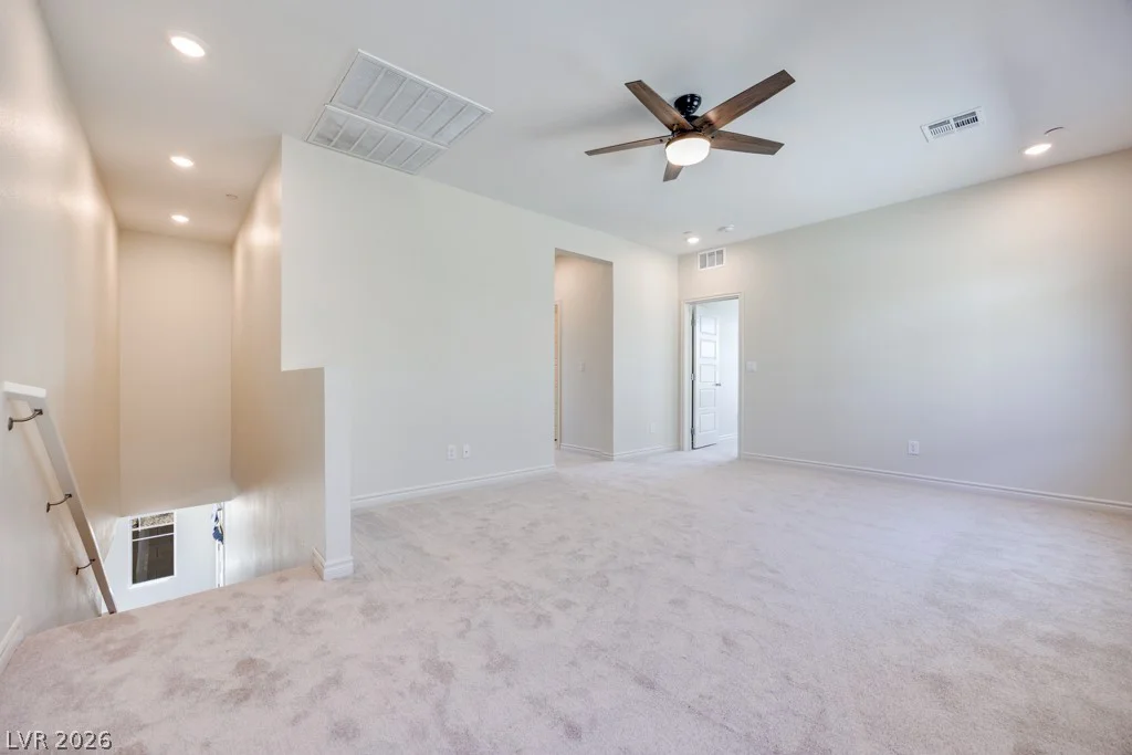 302 Mount Tyndall, Henderson, NV 89015