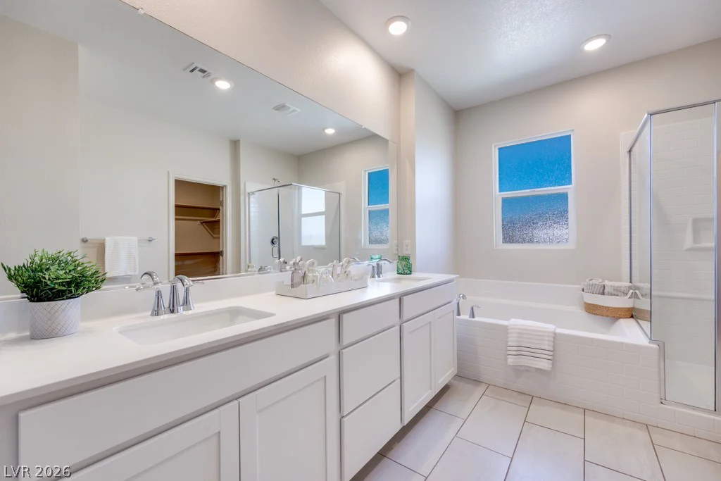 302 Mount Tyndall, Henderson, NV 89015