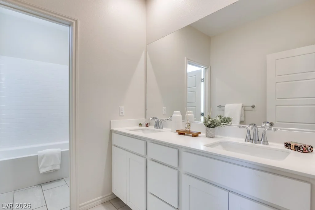 302 Mount Tyndall, Henderson, NV 89015
