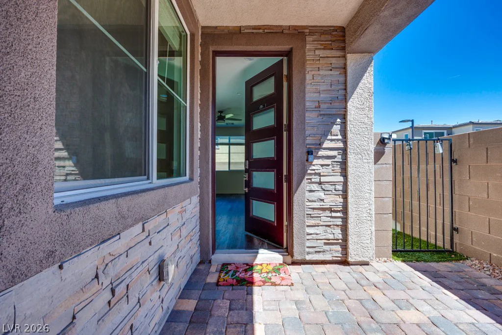 302 Mount Tyndall, Henderson, NV 89015