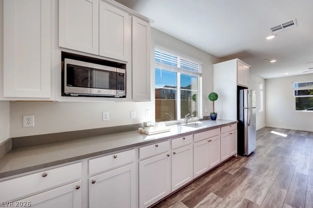 302 Mount Tyndall, Henderson, NV 89015