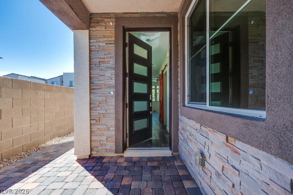 302 Mount Tyndall, Henderson, NV 89015