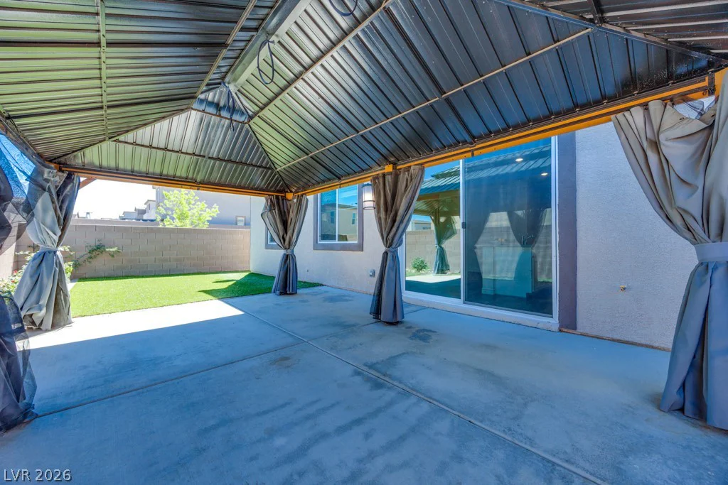 302 Mount Tyndall, Henderson, NV 89015