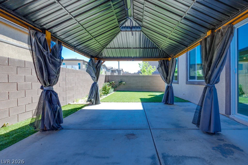 302 Mount Tyndall, Henderson, NV 89015