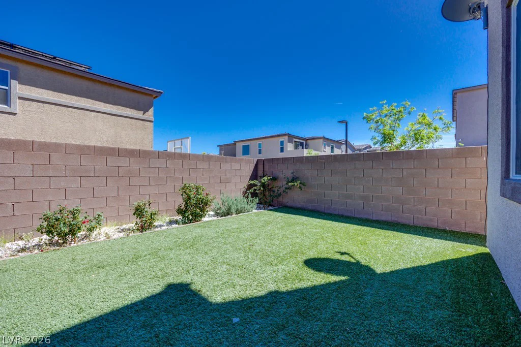 302 Mount Tyndall, Henderson, NV 89015