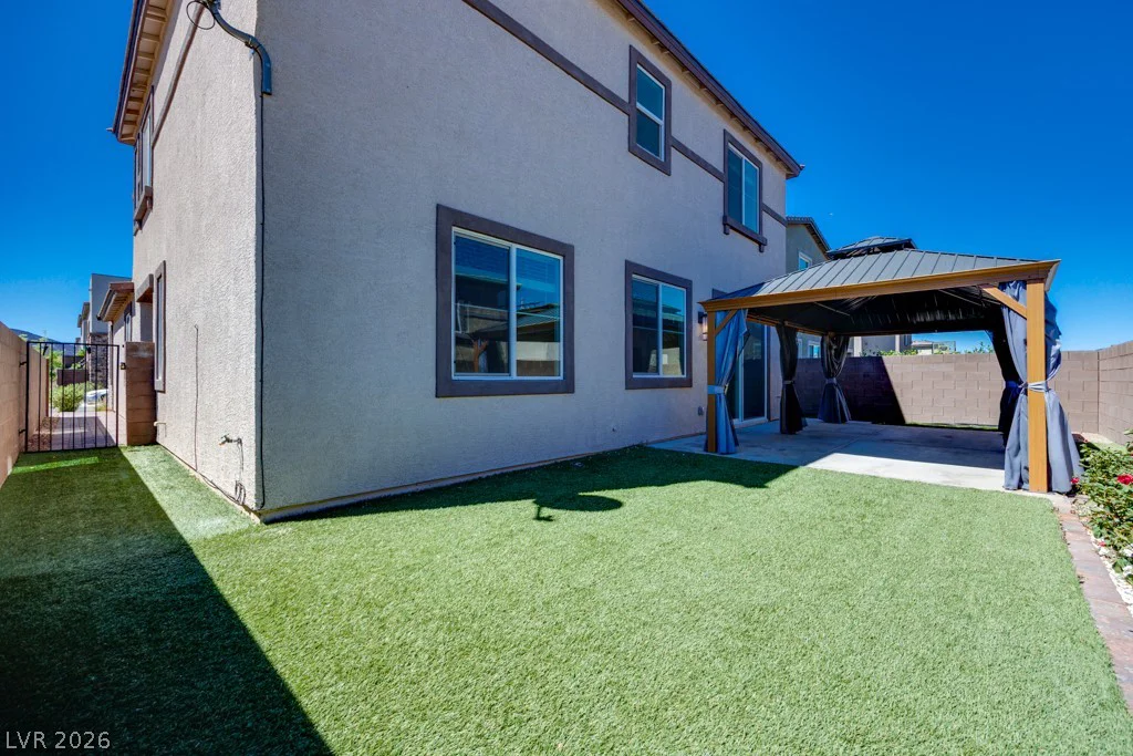302 Mount Tyndall, Henderson, NV 89015