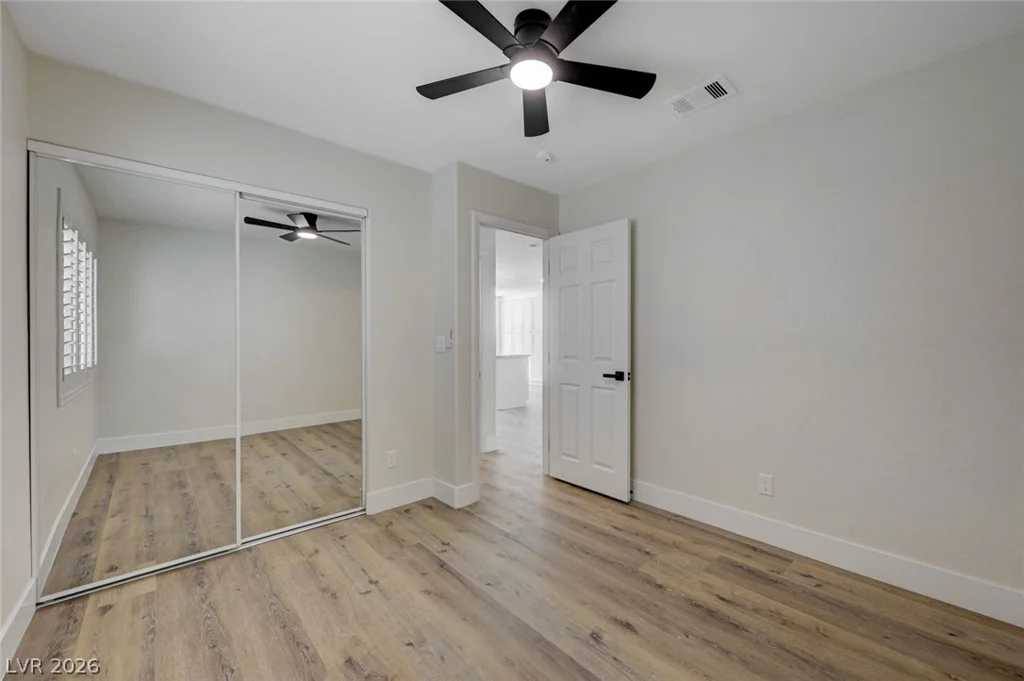1829 Summit Pointe, Las Vegas, NV 89117