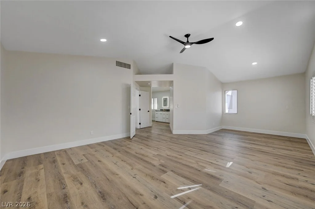 1829 Summit Pointe, Las Vegas, NV 89117