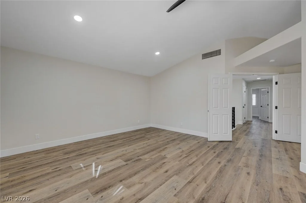1829 Summit Pointe, Las Vegas, NV 89117