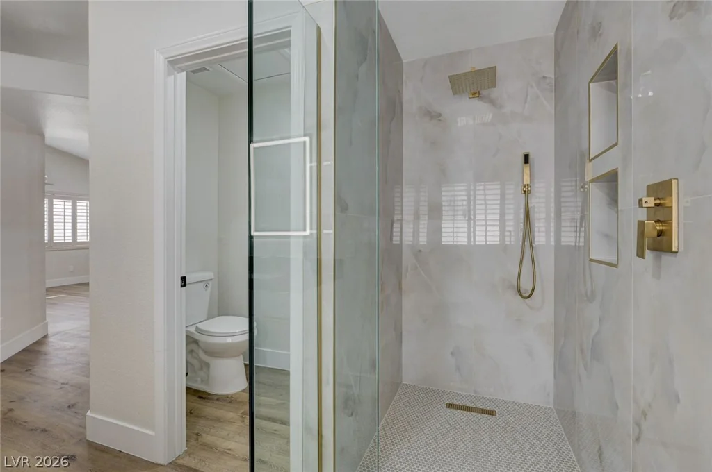 1829 Summit Pointe, Las Vegas, NV 89117