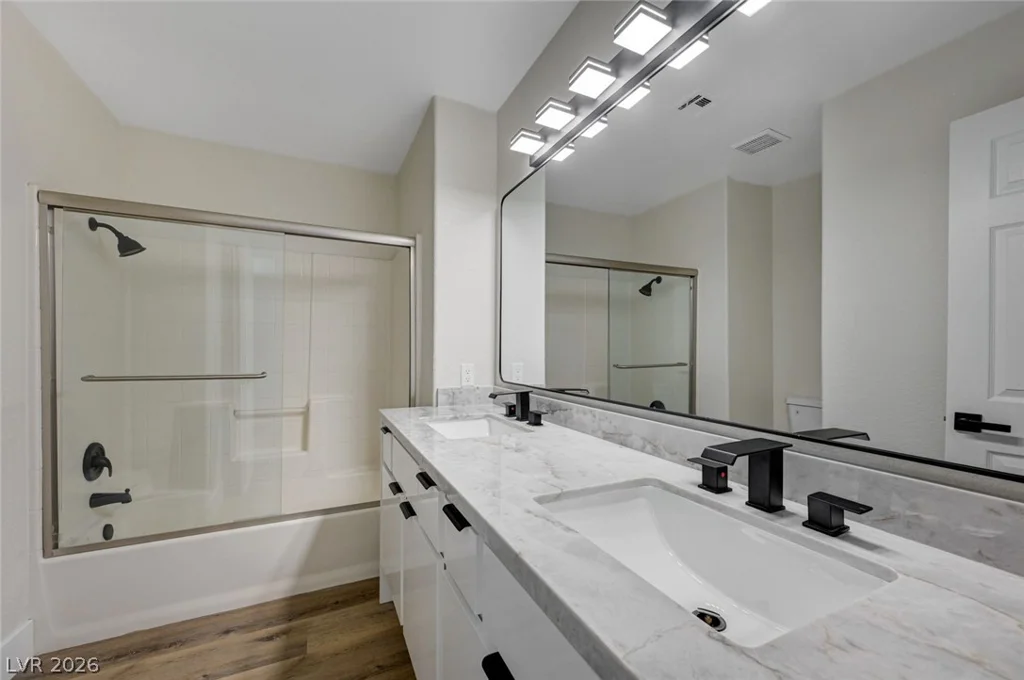 1829 Summit Pointe, Las Vegas, NV 89117
