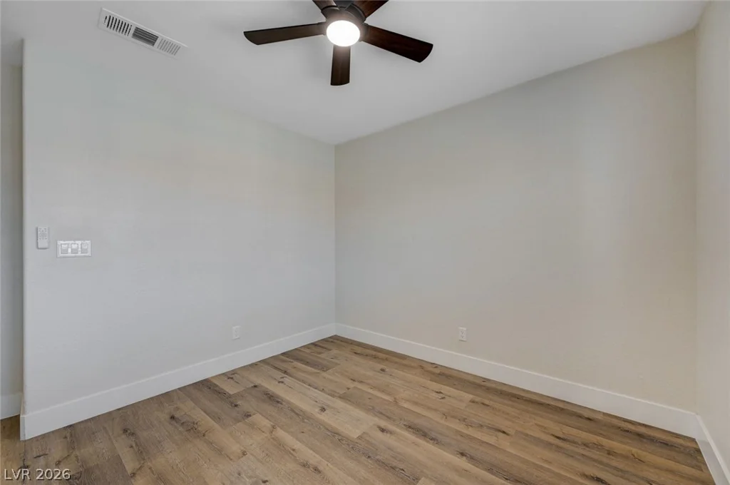 1829 Summit Pointe, Las Vegas, NV 89117