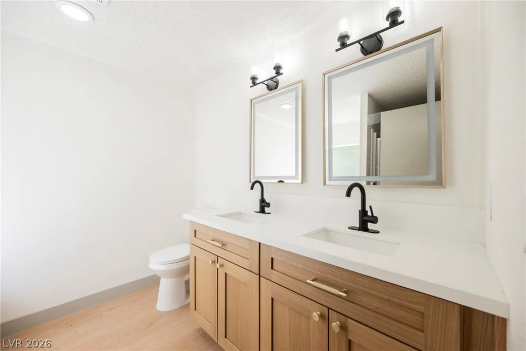 3442 Gulf Shores, Las Vegas, NV 89122