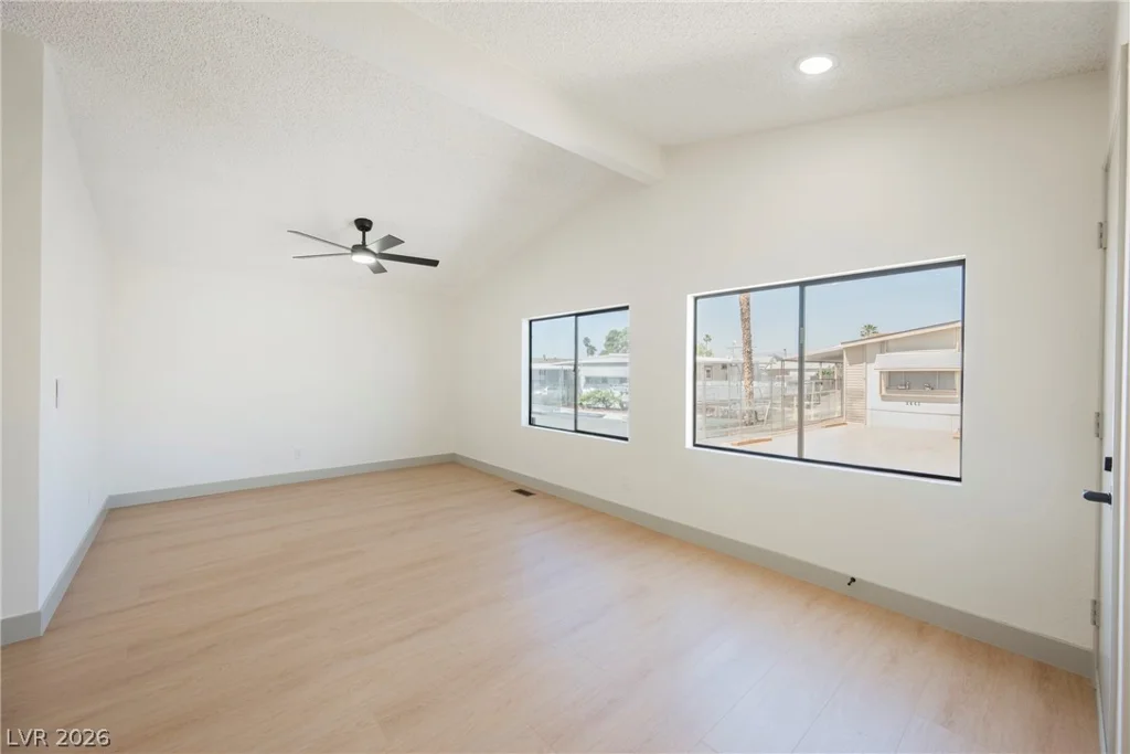 3442 Gulf Shores, Las Vegas, NV 89122