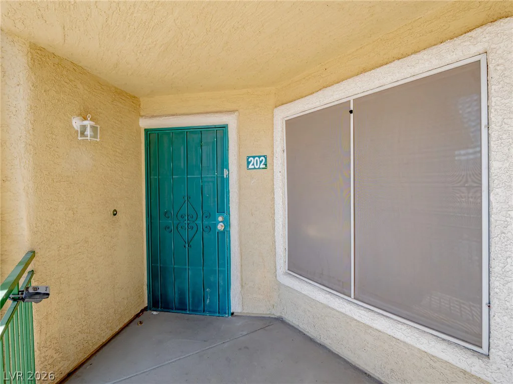 1401 Linnbaker, Las Vegas, NV 89110
