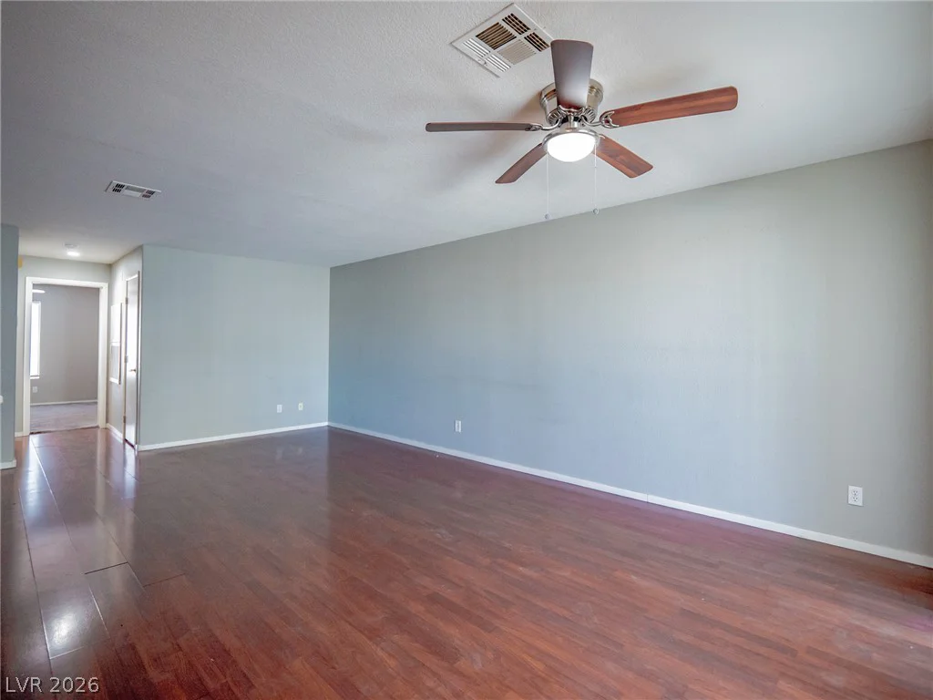 1401 Linnbaker, Las Vegas, NV 89110
