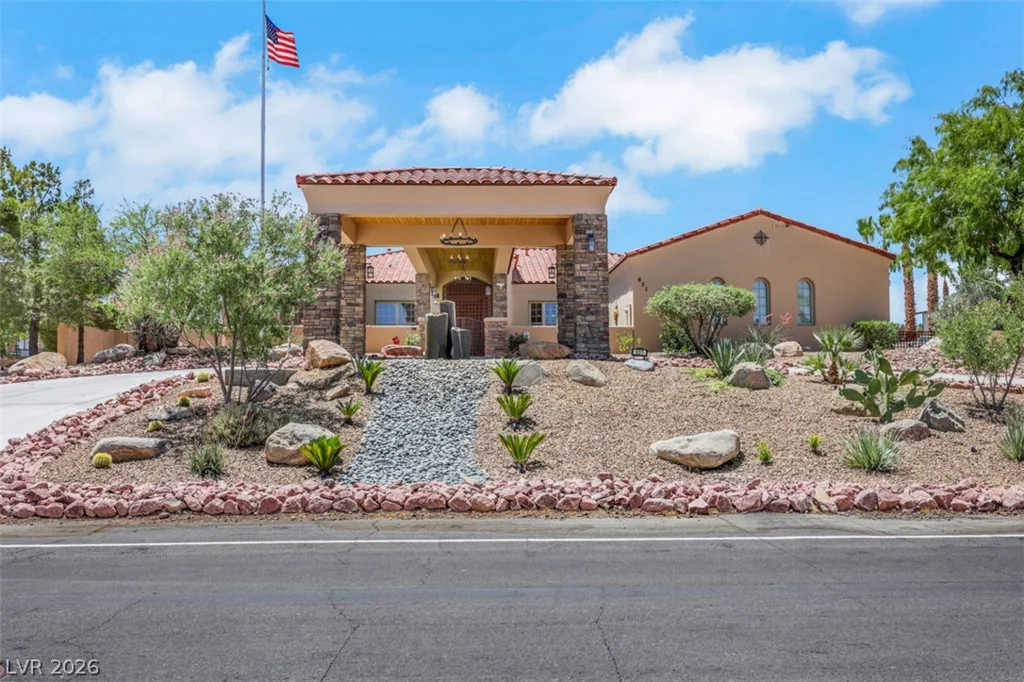 651 Du Fort, Henderson, NV 89002