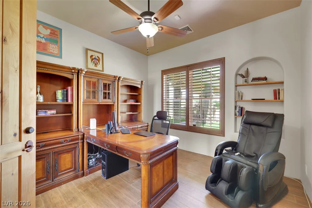 651 Du Fort, Henderson, NV 89002