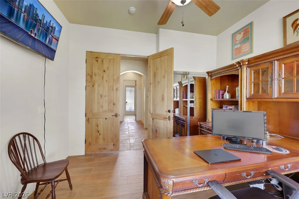 651 Du Fort, Henderson, NV 89002