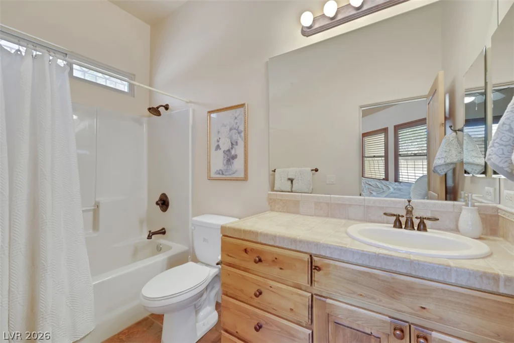 651 Du Fort, Henderson, NV 89002