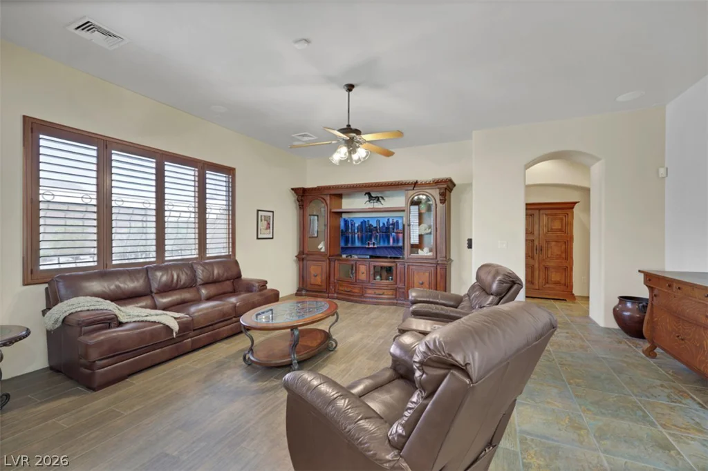 651 Du Fort, Henderson, NV 89002