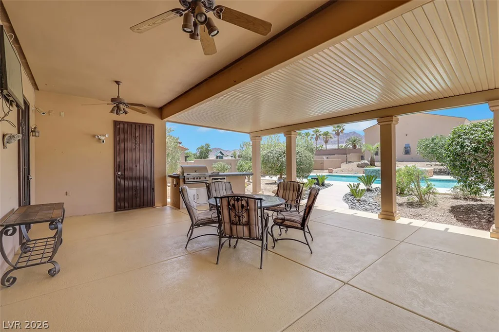 651 Du Fort, Henderson, NV 89002