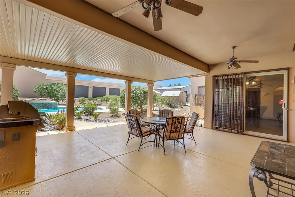 651 Du Fort, Henderson, NV 89002