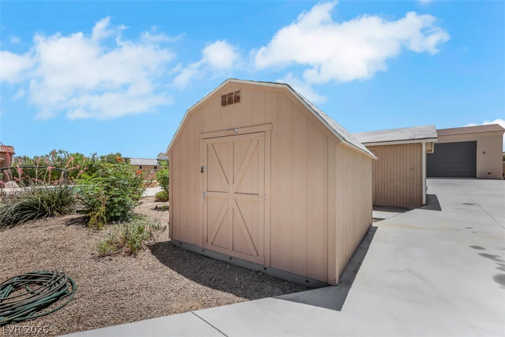 651 Du Fort, Henderson, NV 89002